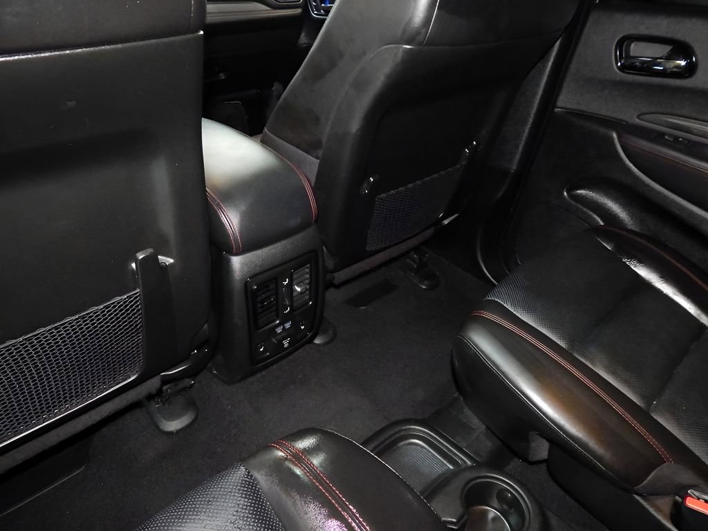 Used 2023 Dodge Durango R/T AWD/4WD image 34