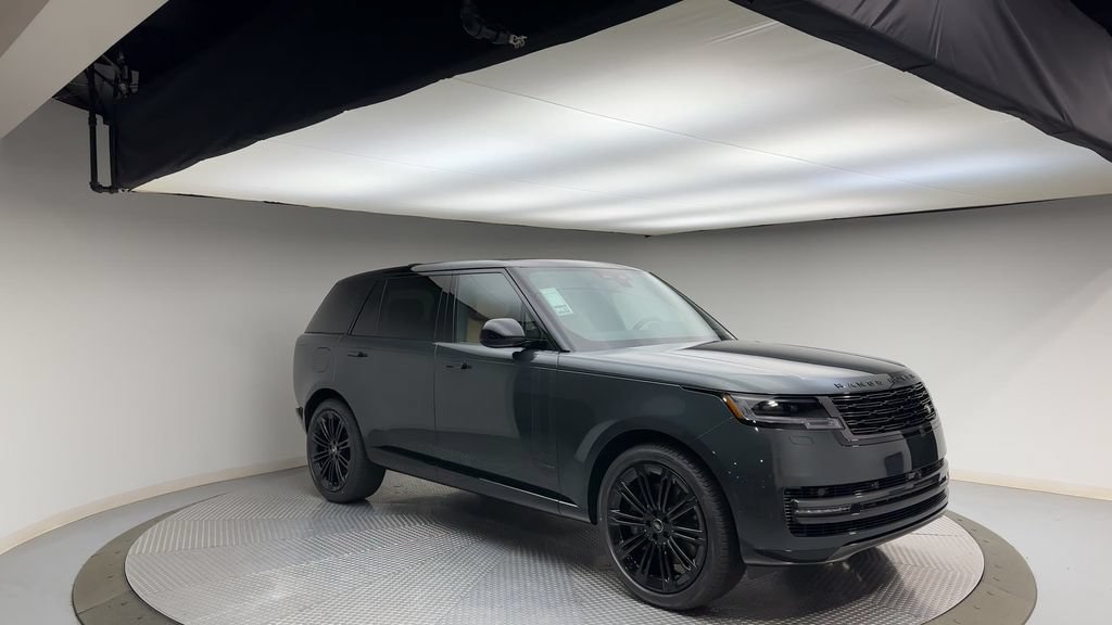 Used 2024 Land Rover Range Rover Long Wheelbase Autobiography AWD/4WD image 2
