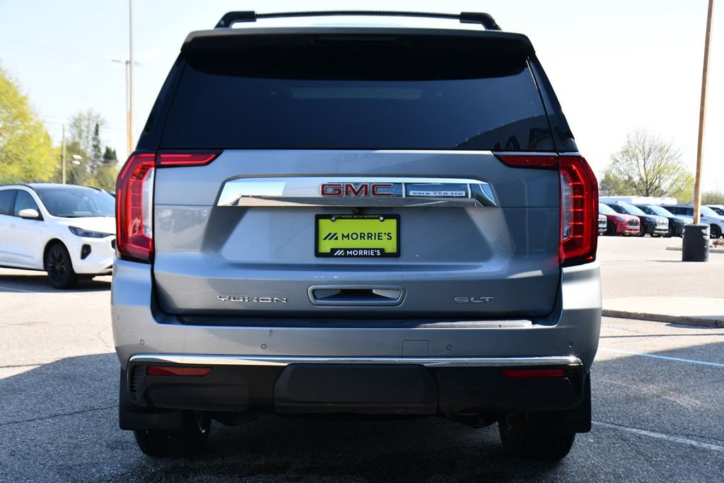 Used 2023 GMC Yukon SLT w/ SLT Premium Package AWD/4WD image 5