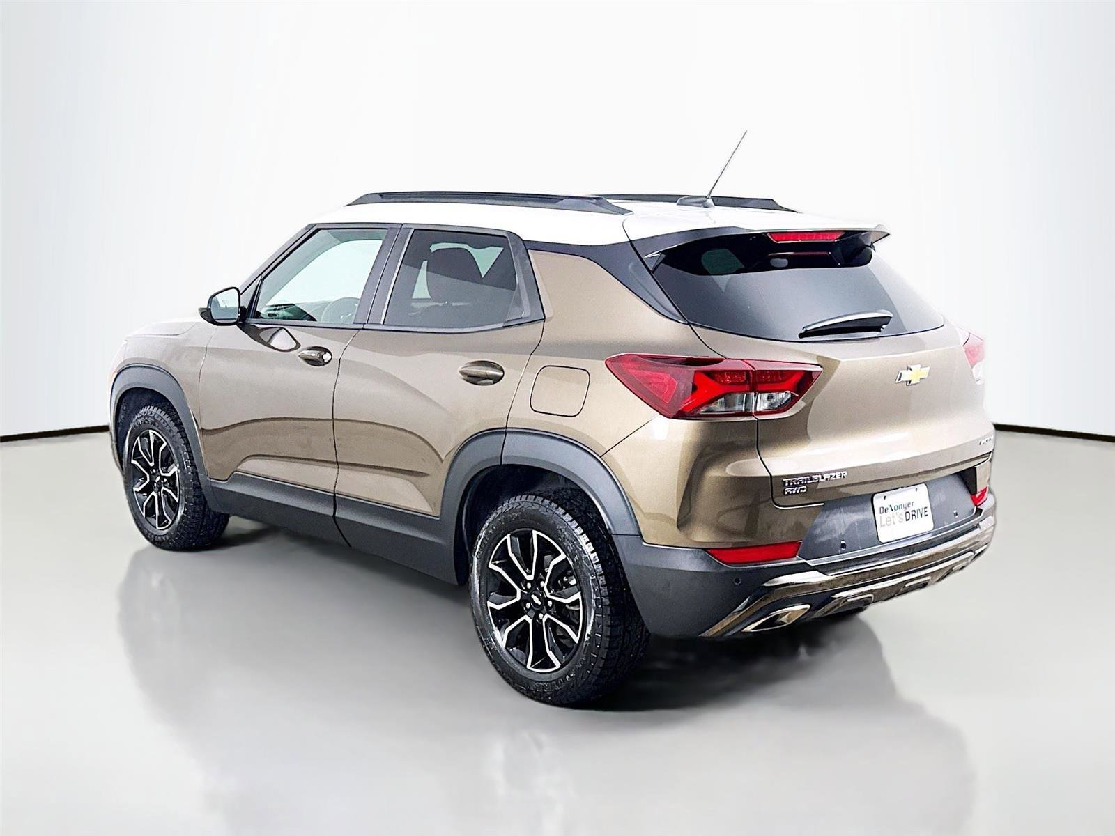 Used 2021 Chevrolet TrailBlazer ACTIV w/ Sun and Liftgate Package image 6