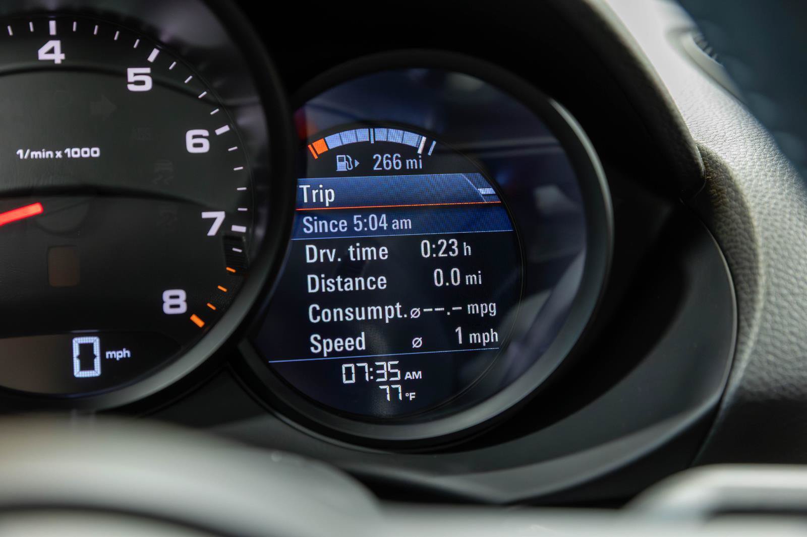 Used 2018 Porsche 718 Cayman RWD image 87