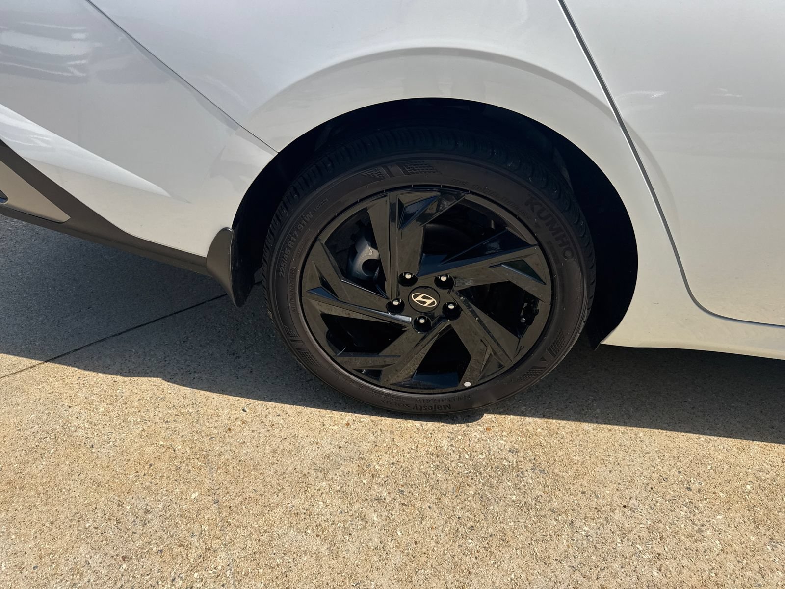 Certified 2026 Hyundai Elantra Sport FWD image 17
