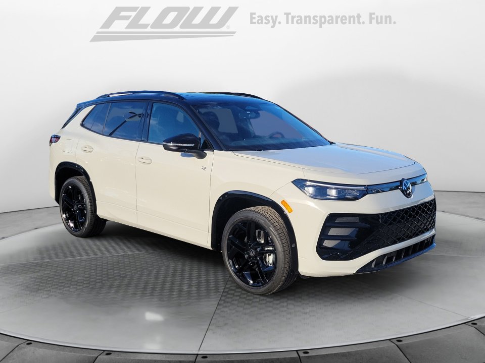 New 2026 Volkswagen Tiguan SE R-Line image 1