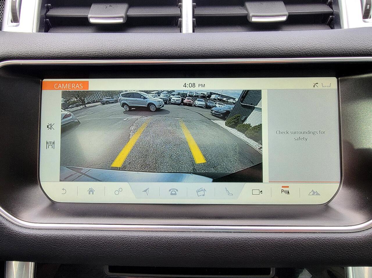 Used 2017 Land Rover Range Rover Sport HSE image 36