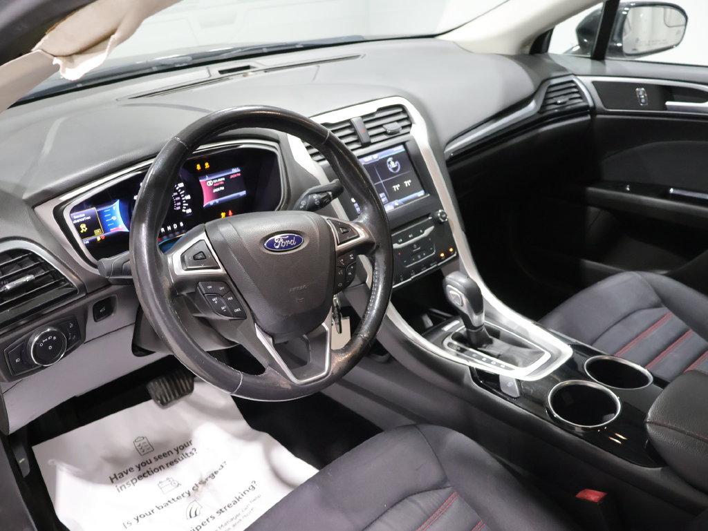 Used 2014 Ford Fusion SE FWD image 23