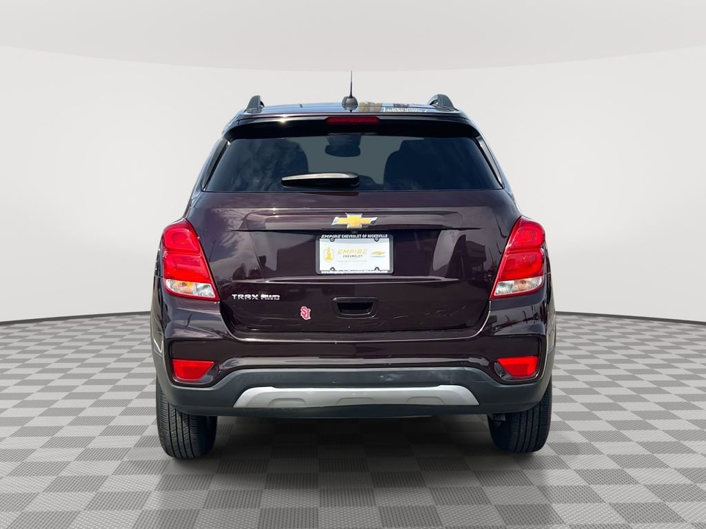 Used 2021 Chevrolet Trax LT w/ LT Convenience Package AWD/4WD image 6