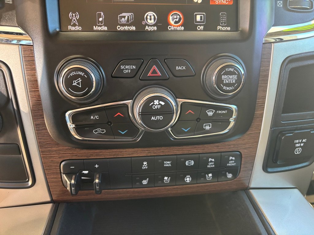 Used 2016 RAM 2500 Laramie w/ Convenience Group image 11