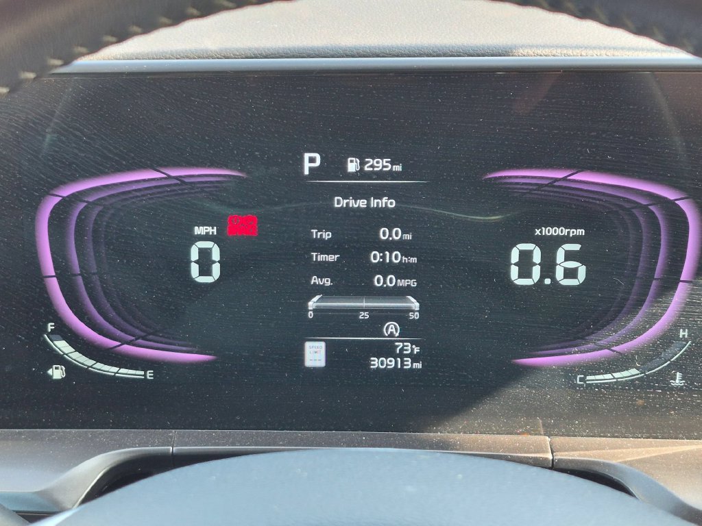 Used 2025 Kia Telluride S AWD/4WD image 19