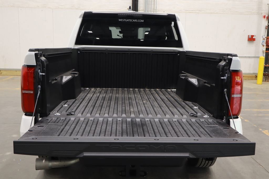 Used 2024 Toyota Tacoma SR5 image 8