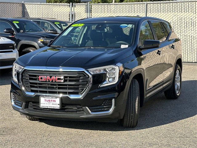 Used 2022 GMC Terrain SLE image 8