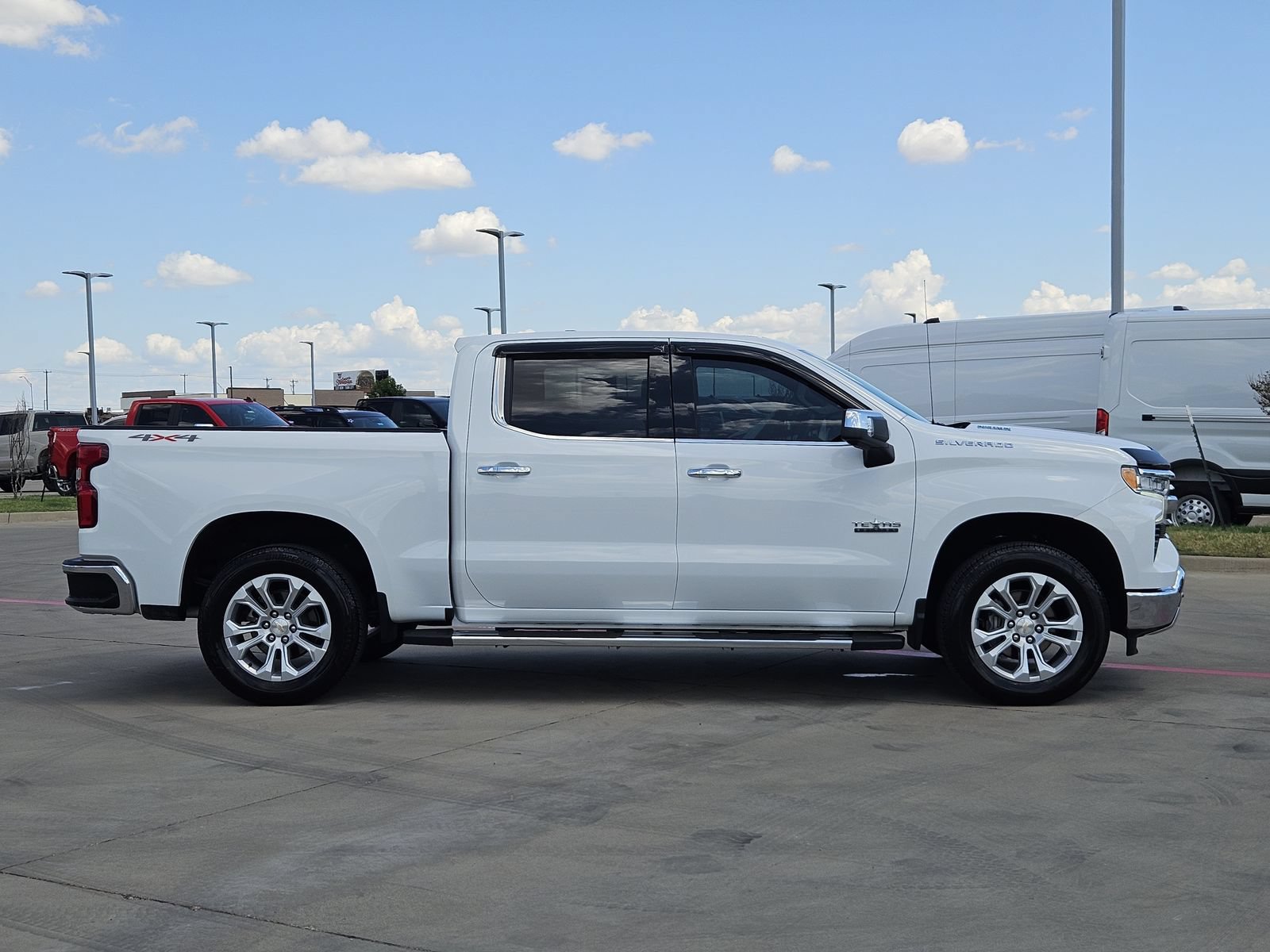 Certified 2025 Chevrolet Silverado 1500 LTZ w/ LTZ Premium Texas Edition AWD/4WD image 7