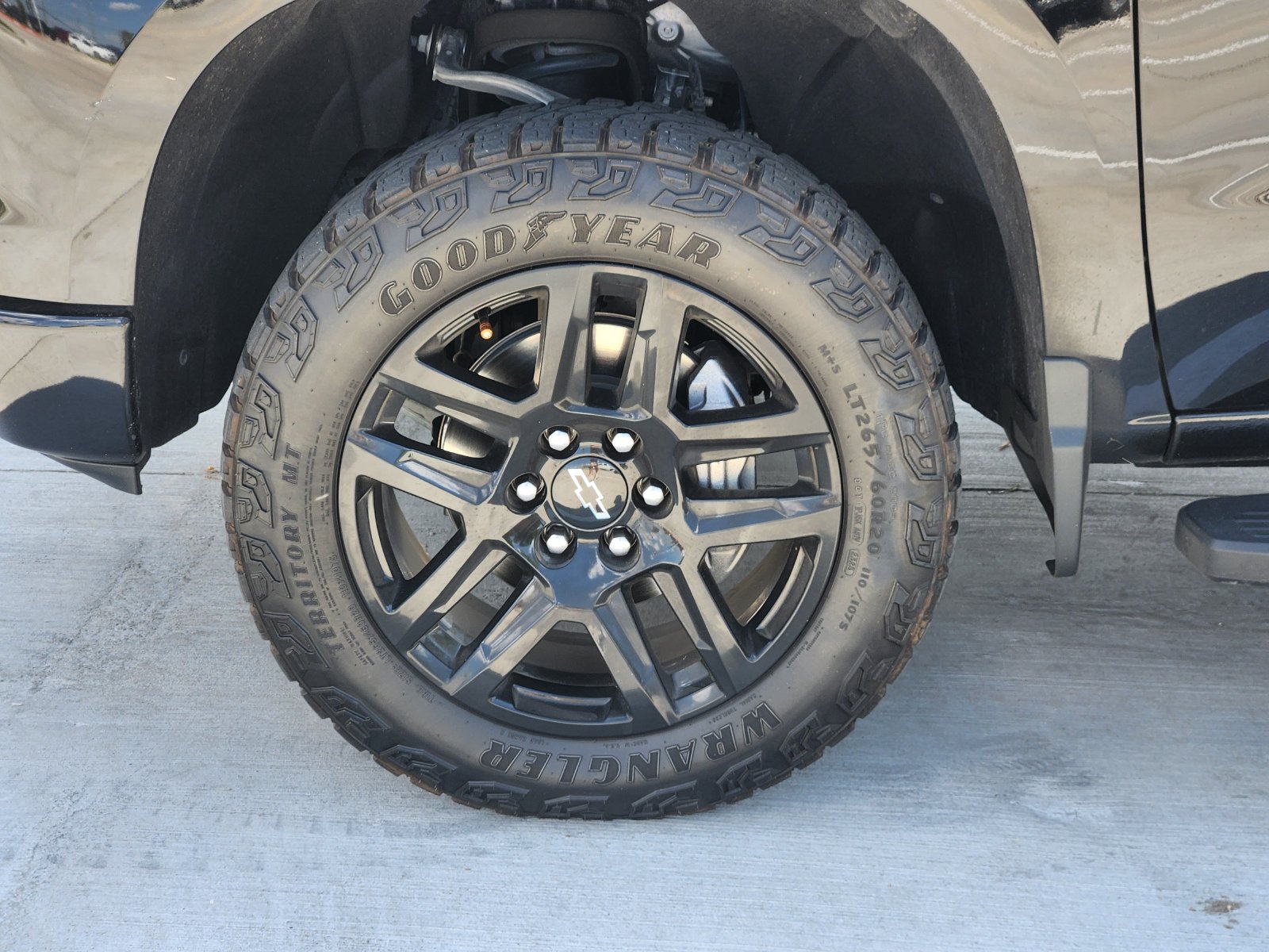 Certified 2026 Chevrolet Silverado 1500 LT Trail Boss w/ Convenience Package II AWD/4WD image 12