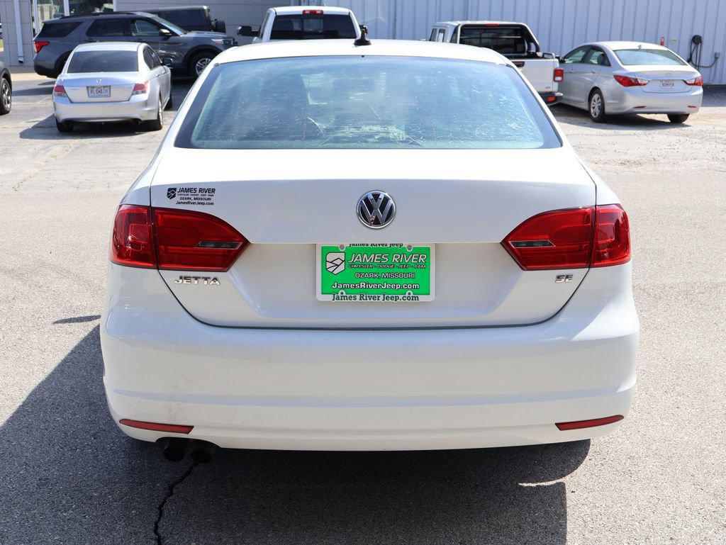 Used 2014 Volkswagen Jetta SE FWD image 4