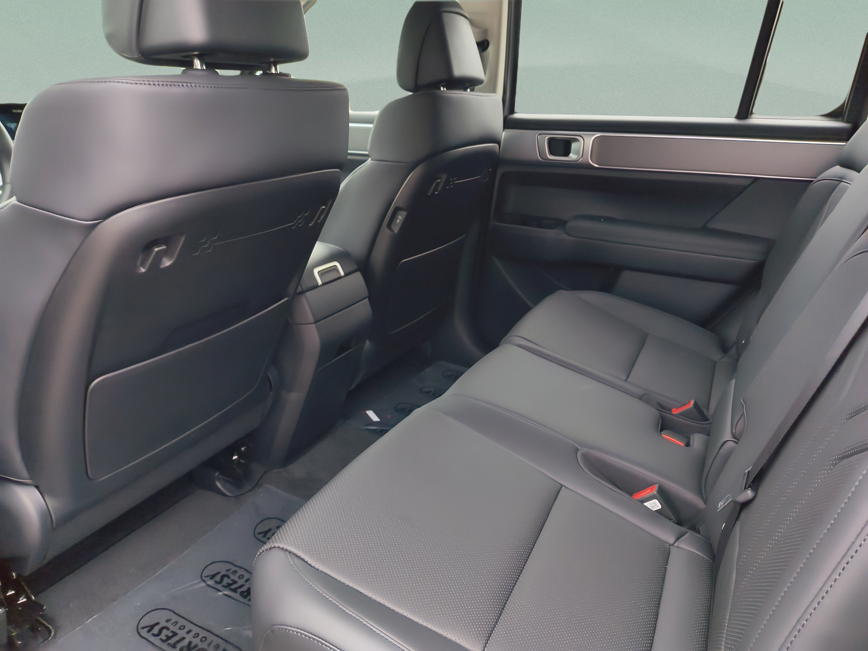 New 2027 Hyundai Santa Fe SEL FWD image 18