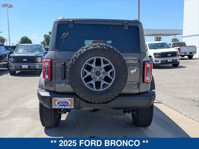 New 2025 Ford Bronco Badlands AWD/4WD image 4