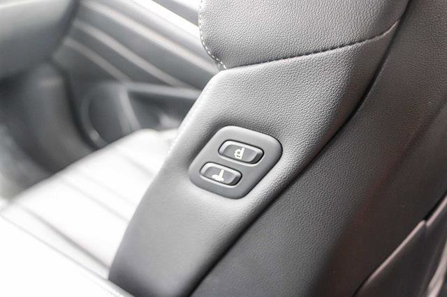 Used 2024 Genesis GV80 3.5T image 18