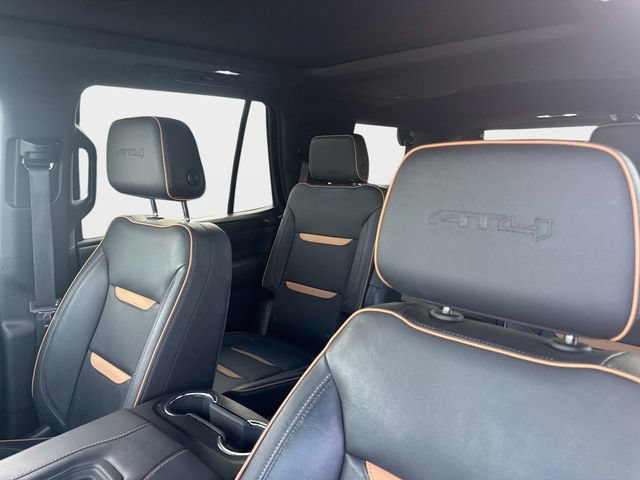 Used 2023 GMC Yukon AT4 w/ AT4 Premium Plus Package AWD/4WD image 17