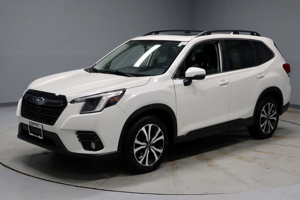 Used 2023 Subaru Forester Limited AWD/4WD image 10