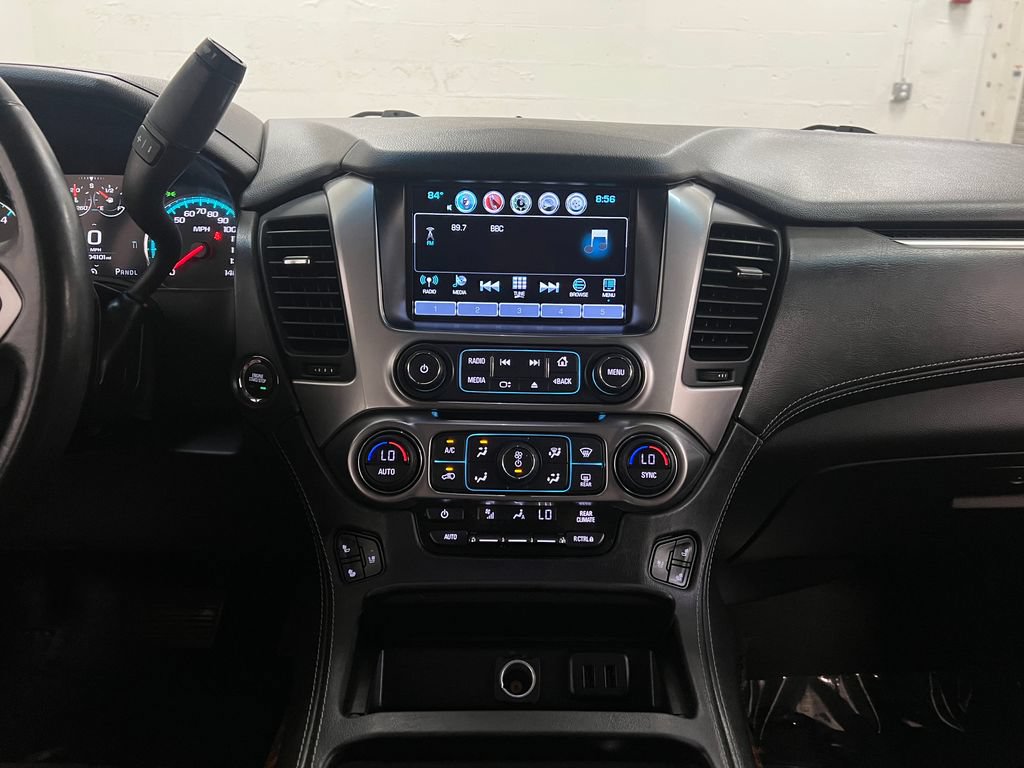 Used 2019 Chevrolet Tahoe Premier w/ Premier Plus Edition AWD/4WD image 20