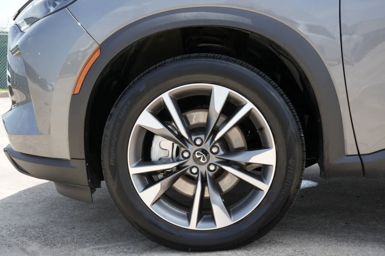 Certified 2025 INFINITI QX60 Luxe w/ Vision Package FWD image 25