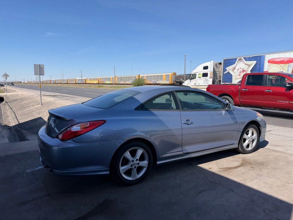 Used 2004 Toyota Solara SE image 32