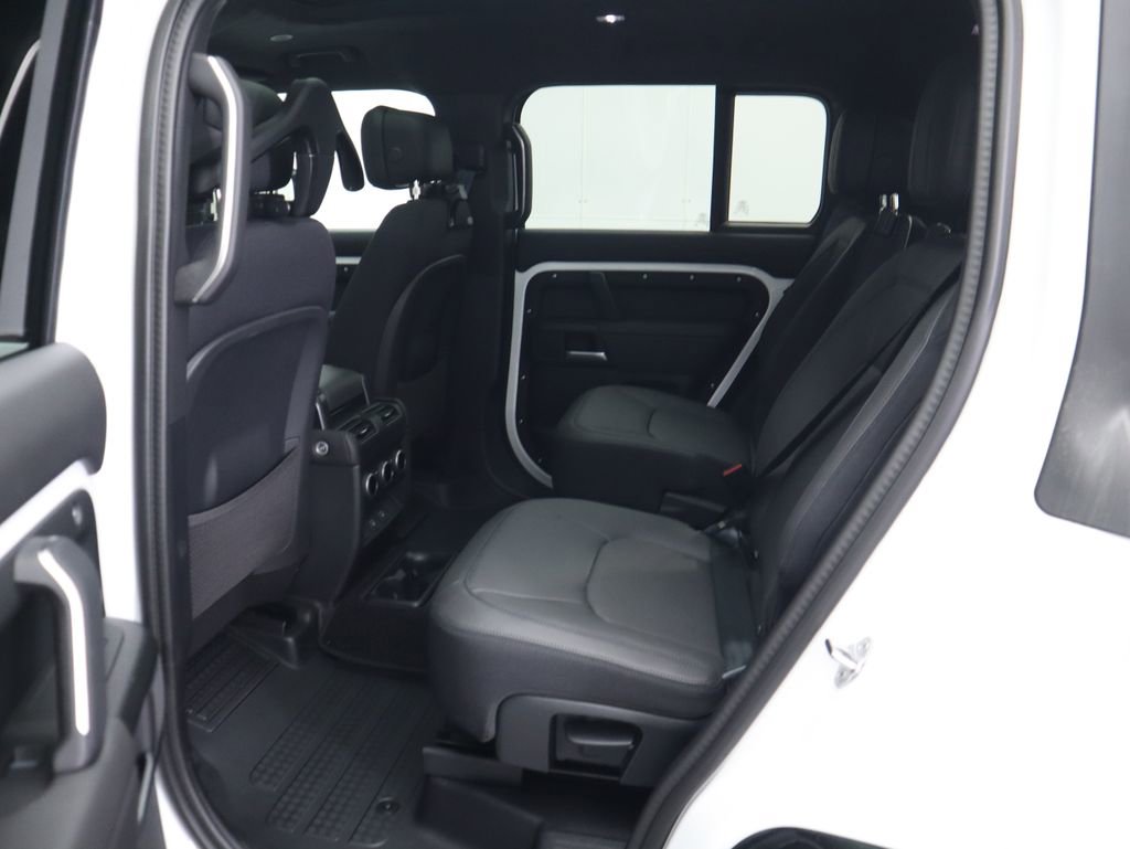 New 2025 Land Rover Defender 130 V8 image 22