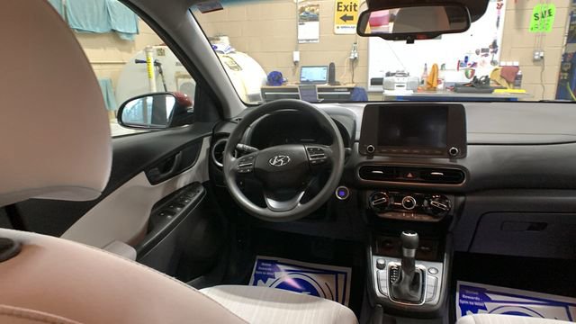 Used 2023 Hyundai Kona SEL w/ Cargo Package image 21