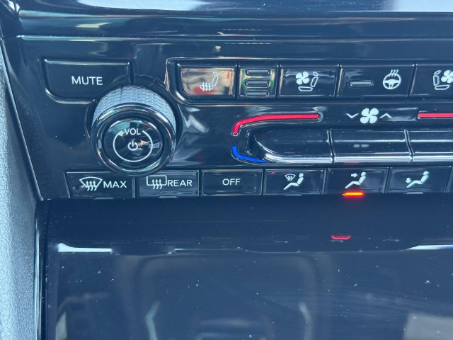 Certified 2023 Jeep Grand Cherokee Trailhawk AWD/4WD image 41