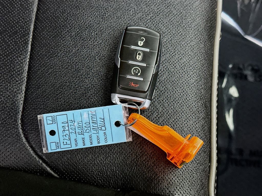 Used 2024 RAM 1500 Laramie image 37