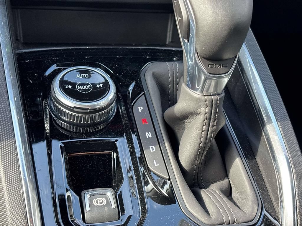 New 2026 GMC Canyon Elevation AWD/4WD image 13