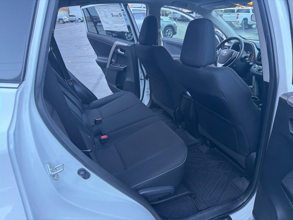 Used 2018 Toyota RAV4 Adventure image 14