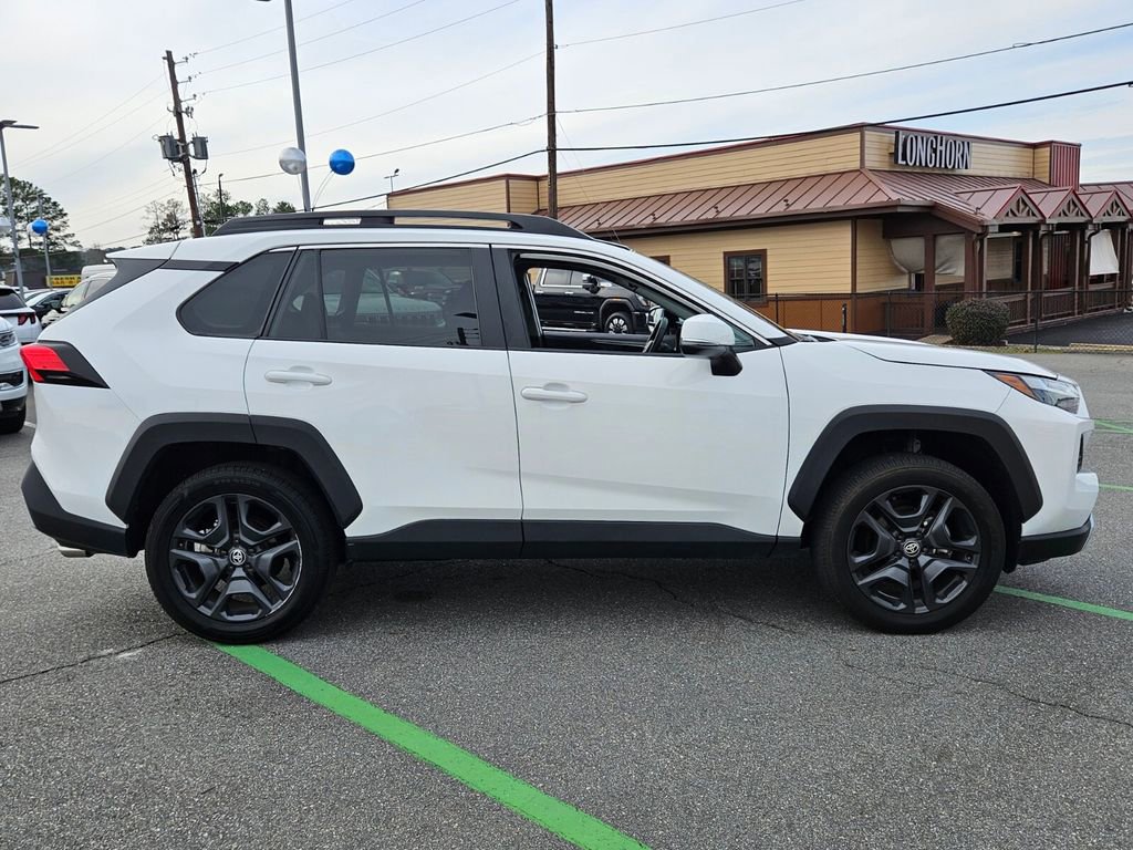 Used 2024 Toyota RAV4 Adventure image 13