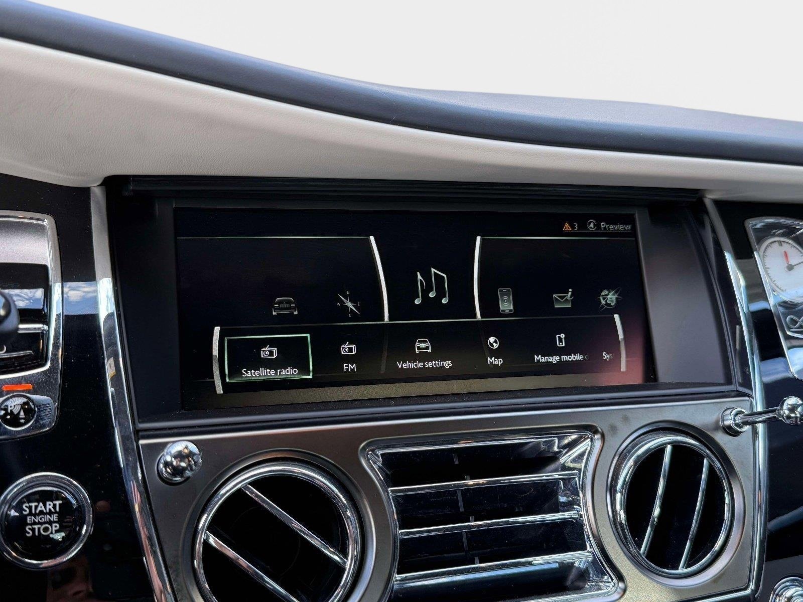 Used 2020 Rolls-Royce Ghost RWD image 48