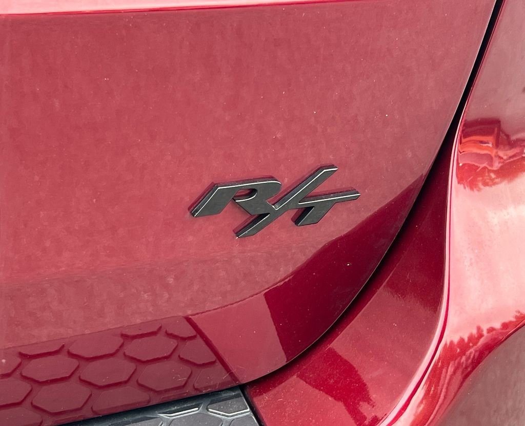 Used 2022 Dodge Durango R/T w/ Blacktop Package AWD/4WD image 19