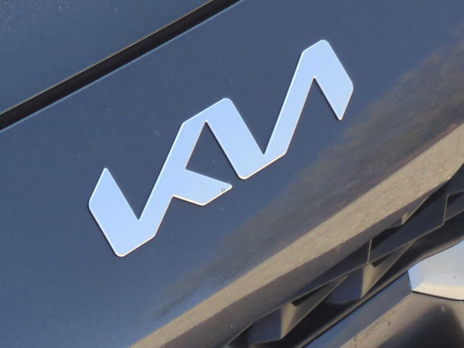 Used 2023 Kia Forte LXS w/ LXS Technology Package image 28