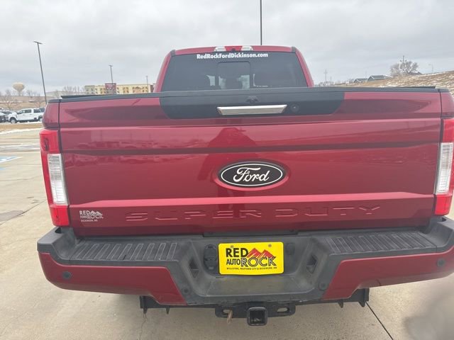 Used 2017 Ford F250 Lariat w/ Chrome Package image 4