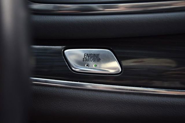 Used 2024 Buick Enclave Premium image 23