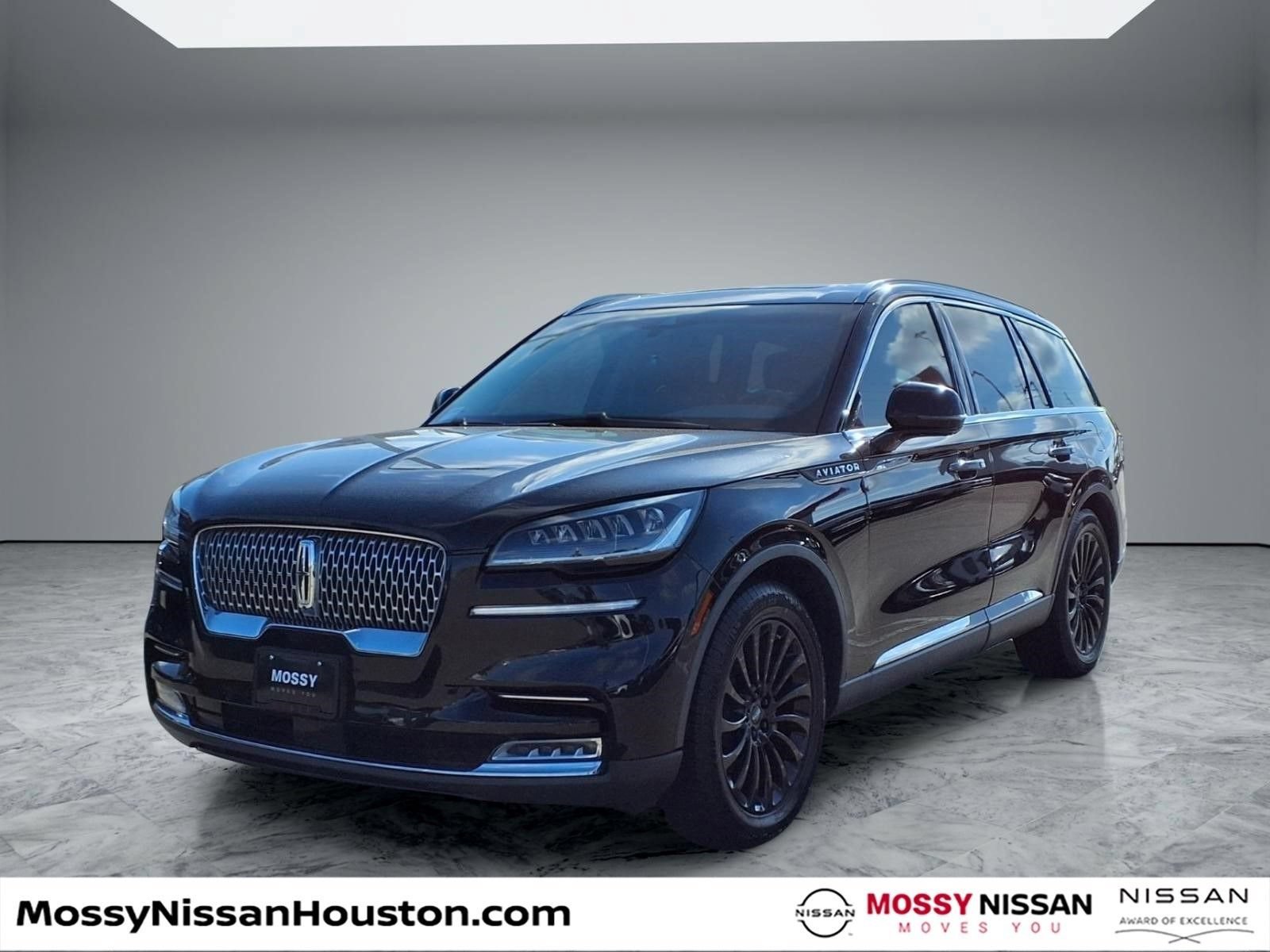 Used 2020 Lincoln Aviator Reserve w/ Elements Package Plus RWD image 4