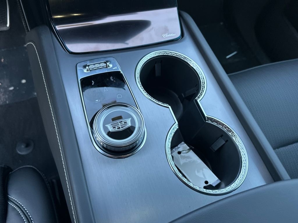 New 2026 Cadillac Vistiq Sport w/ LPO, Floor Liner Package image 20