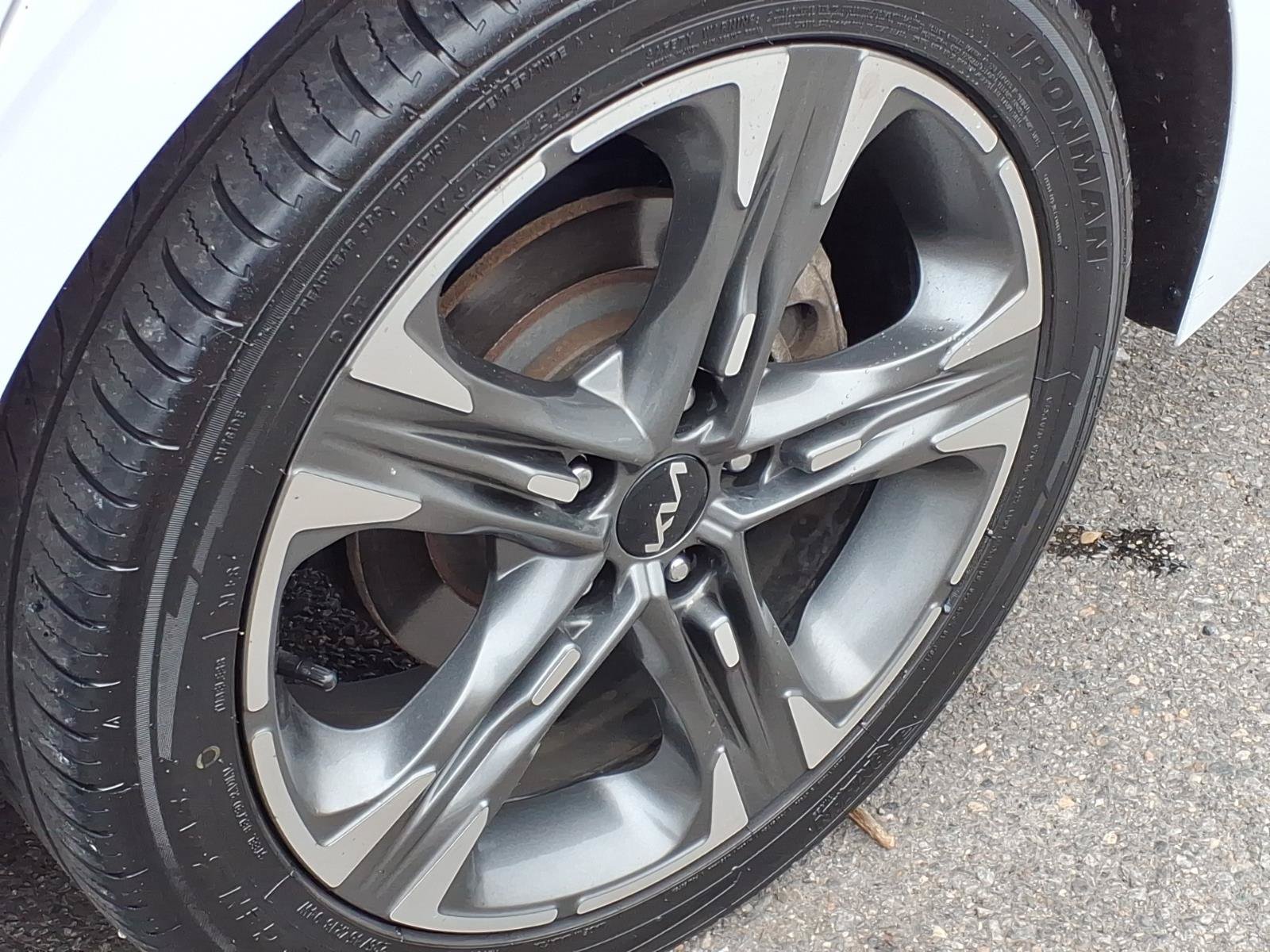 Used 2022 Kia K5 EX FWD image 13