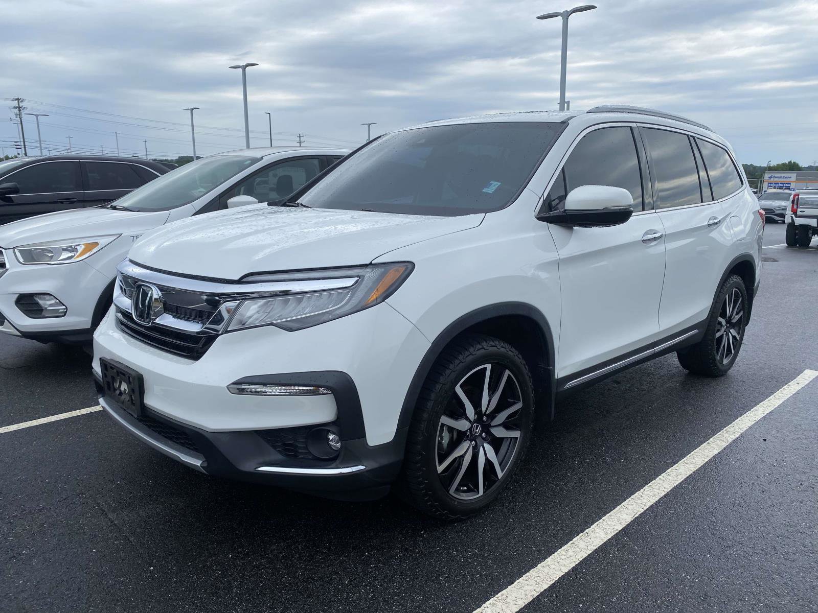 Used 2022 Honda Pilot Touring image 3