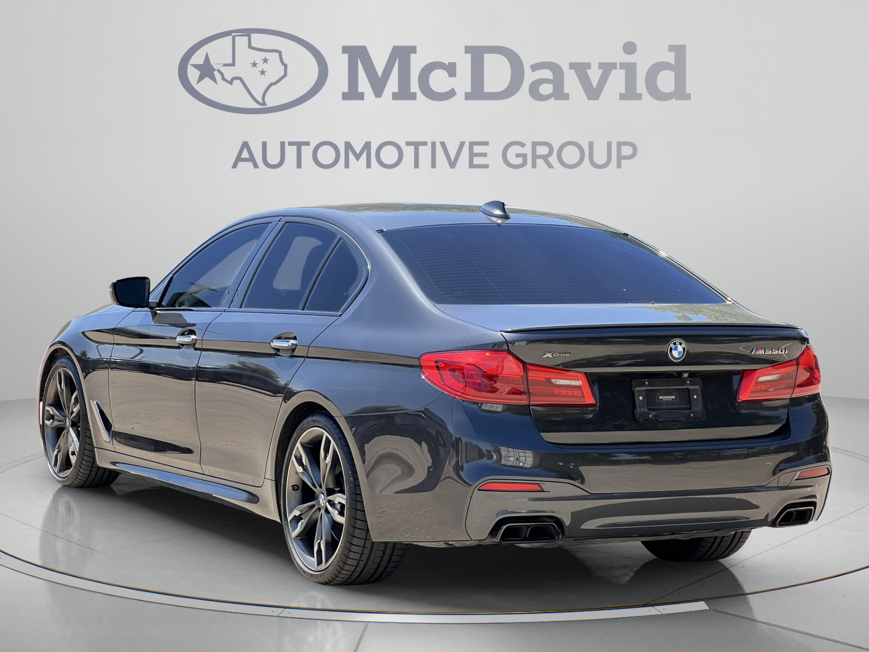 Used 2018 BMW M550i xDrive w/ Dynamic Handling Package AWD/4WD image 5
