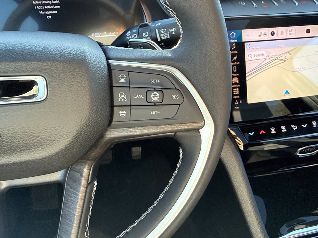 New 2027 Jeep Grand Cherokee L Limited AWD/4WD image 39