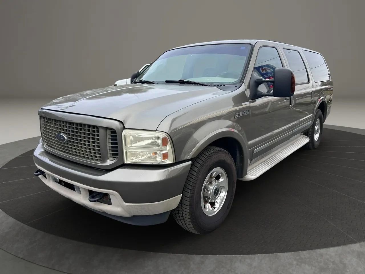 Used 2005 Ford Excursion Limited RWD image 1
