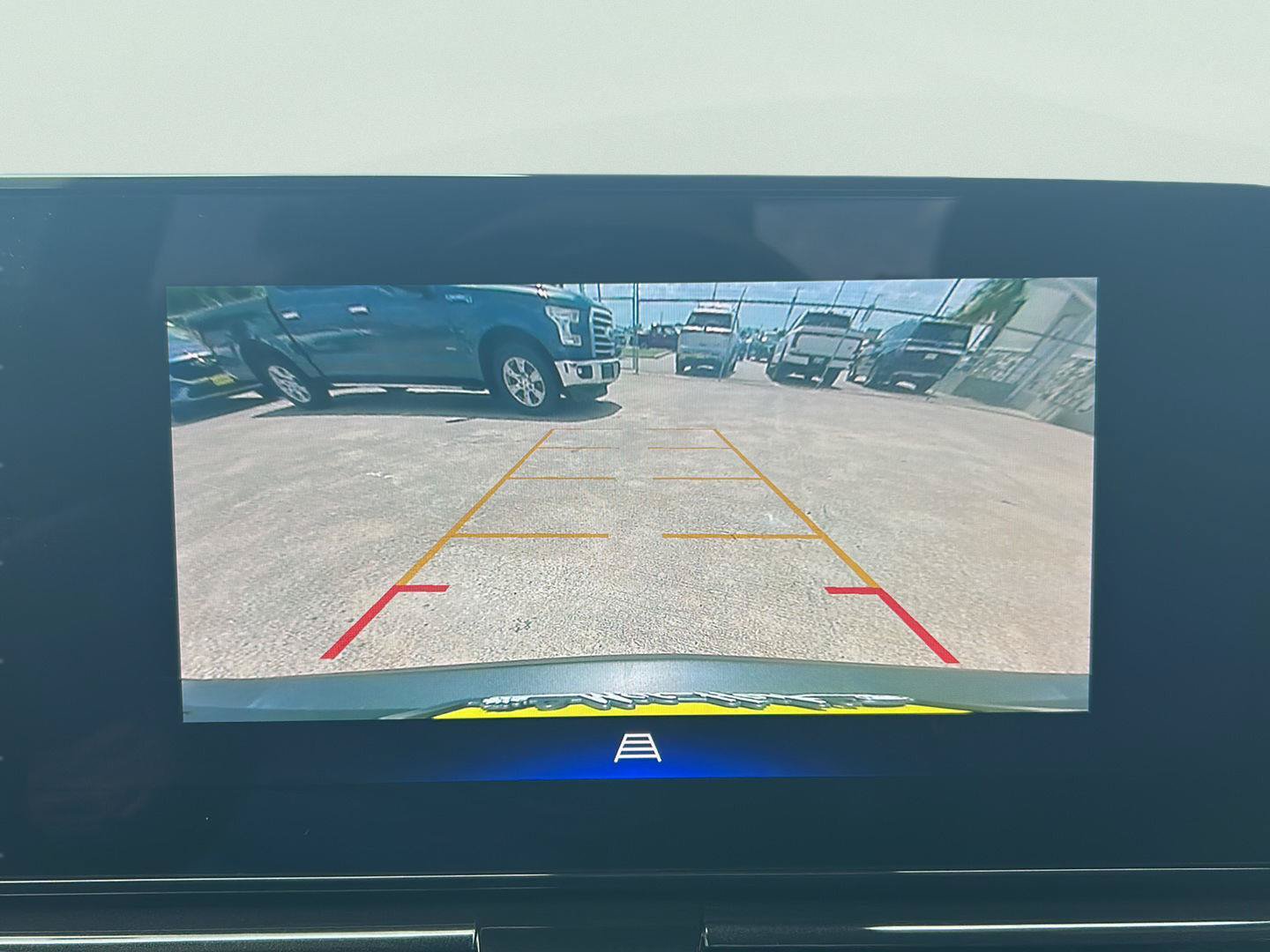 Used 2025 Chevrolet TrailBlazer RS w/ Convenience Package FWD image 14
