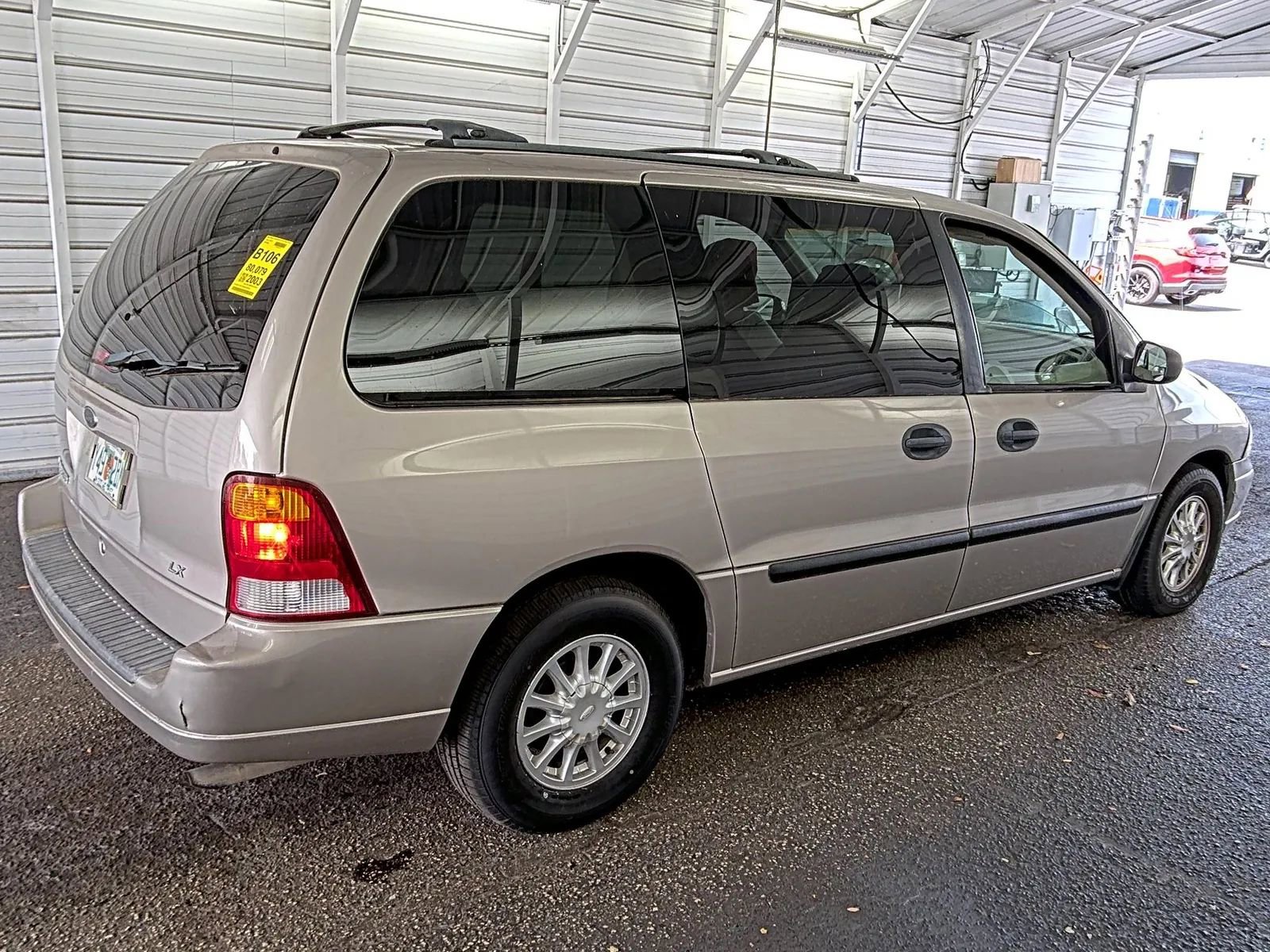 Used 2003 Ford Windstar LX FWD image 3