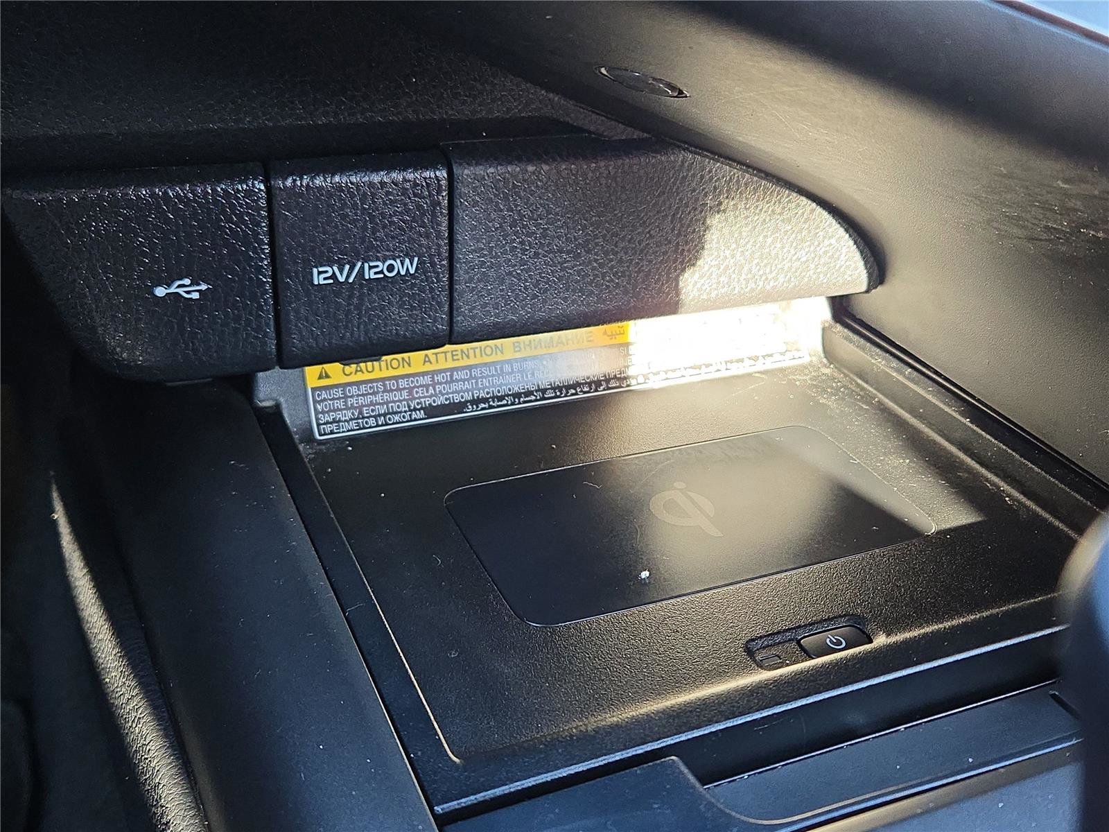 Used 2021 Toyota Camry XSE w/ Navigation Upgrade Package image 9