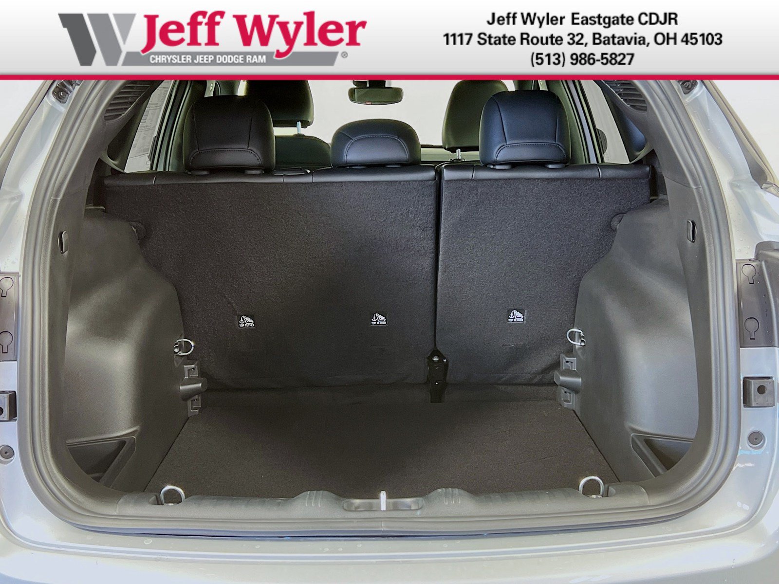 New 2026 Jeep Compass Latitude AWD/4WD image 24