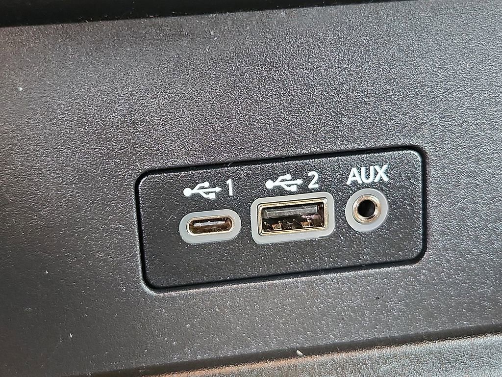 Used 2020 Nissan Sentra SR w/ Lighting Package image 24