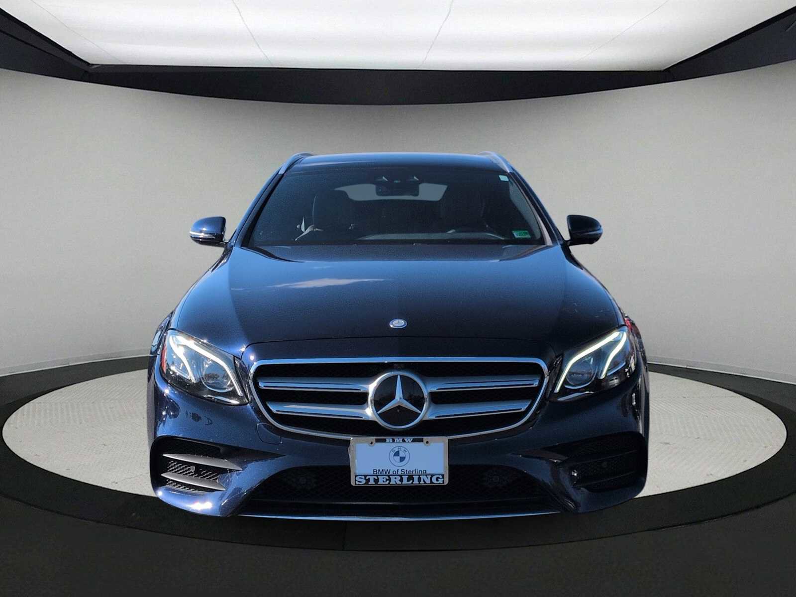 Used 2017 Mercedes-Benz E 400 4MATIC Wagon image 3